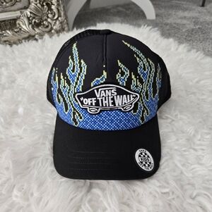 Vans Kids Pixel Flame Trucker Hat. One Size. New.